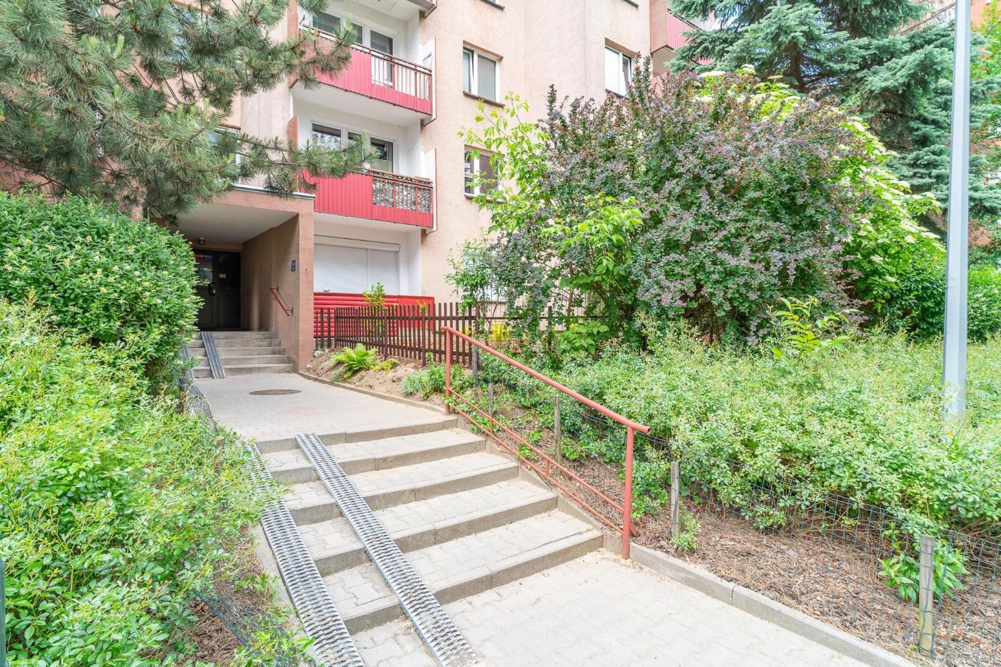 Appartamento Krakow Czyzyny - Terrace By Rentujemy Esterno foto